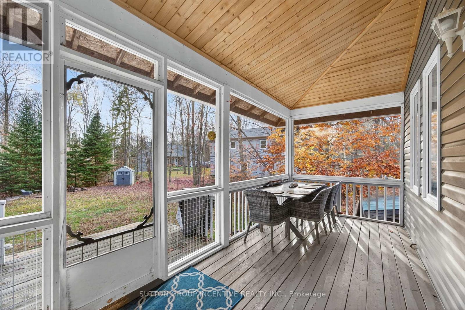 351 Chub Lake Road, Huntsville (Brunel), Ontario  P1H 1S4 - Photo 14 - X12494514