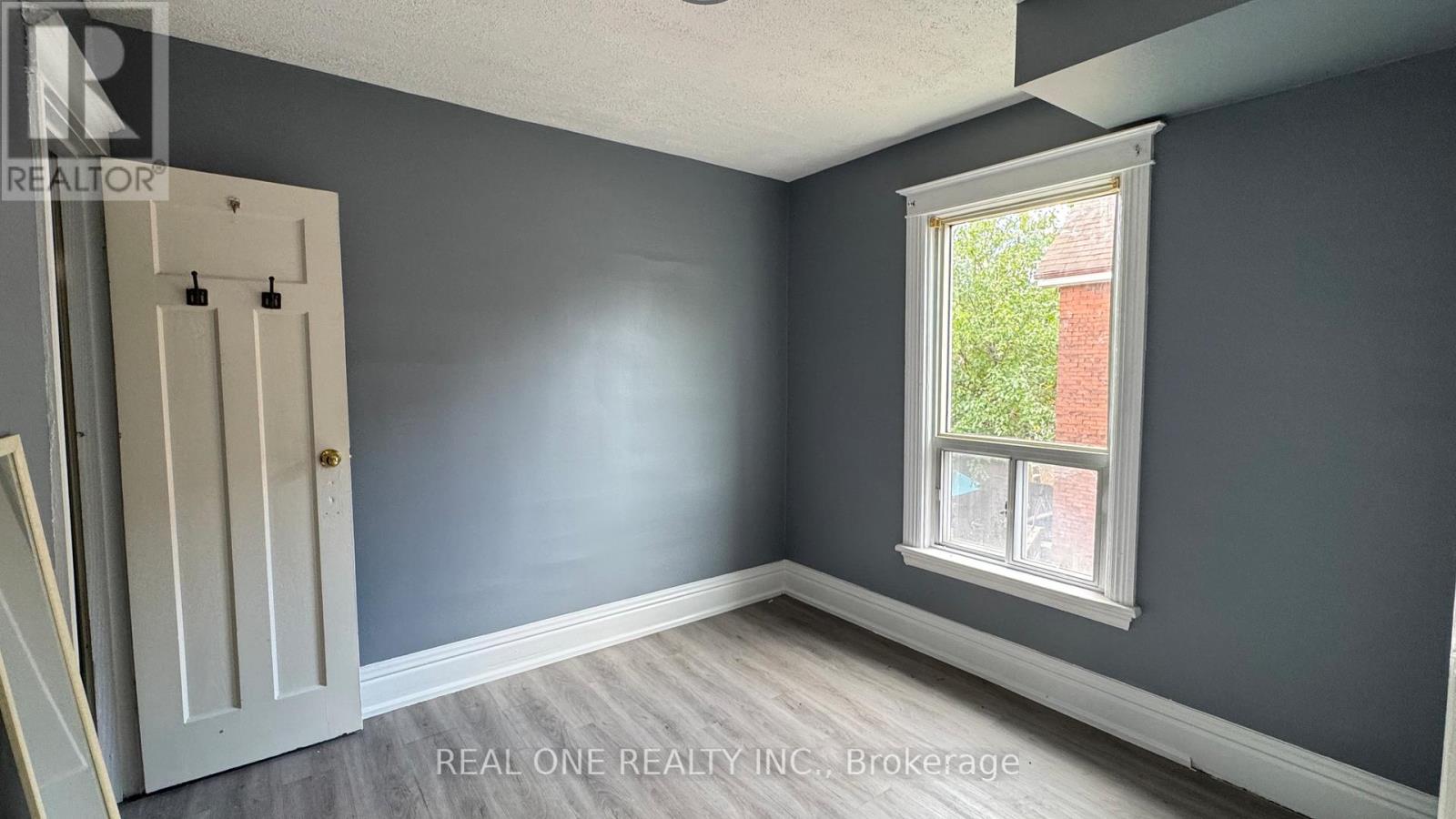 4 Fife Street, Hamilton, Ontario  L8L 1W8 - Photo 25 - X12494534