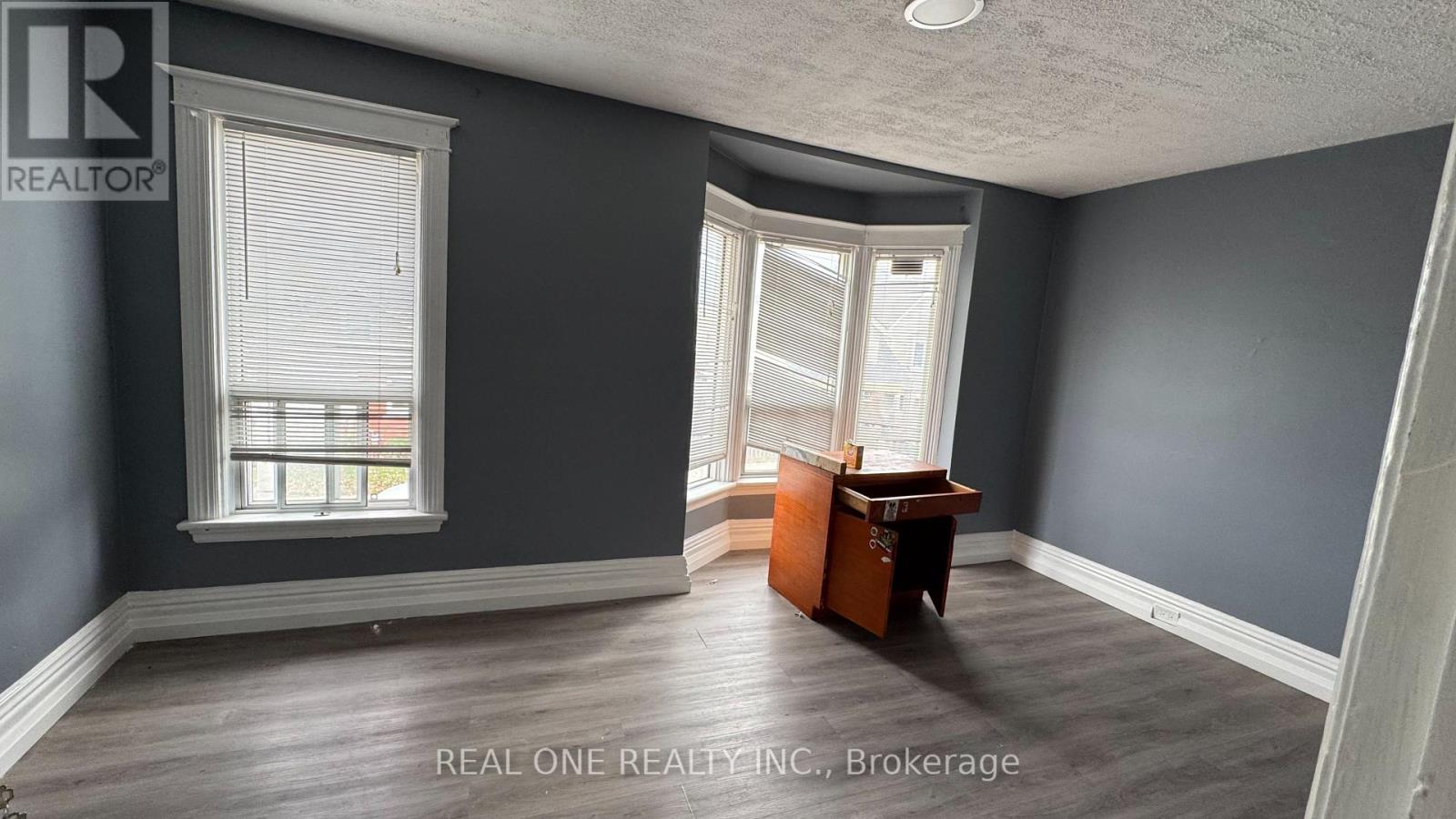 4 Fife Street, Hamilton, Ontario  L8L 1W8 - Photo 19 - X12494542