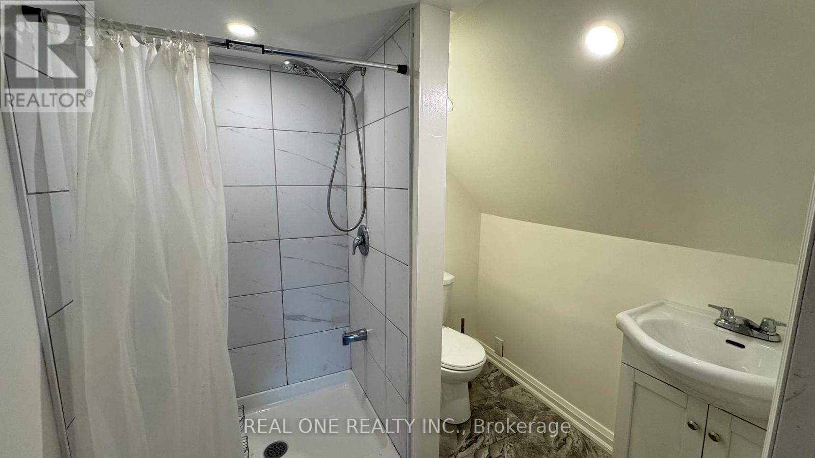 4 Fife Street, Hamilton, Ontario  L8L 1W8 - Photo 24 - X12494542