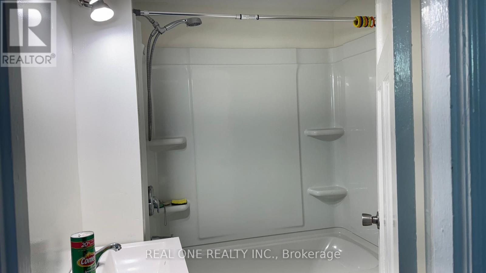 4 Fife Street, Hamilton, Ontario  L8L 1W8 - Photo 25 - X12494542