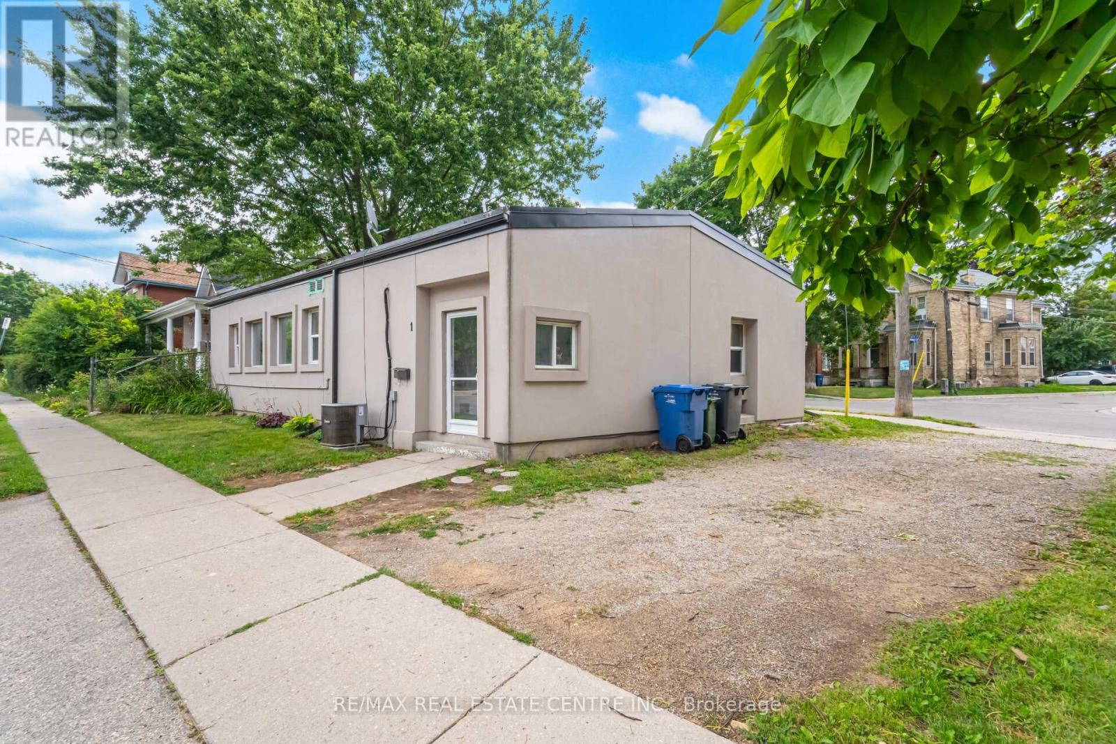 1 Ontario Street, Guelph, Ontario  N1E 3A9 - Photo 5 - X12494572