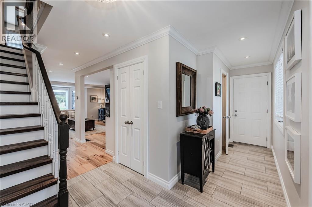 4032 Maddaugh Road, Puslinch, Ontario  N0B 2J0 - Photo 5 - 40760560