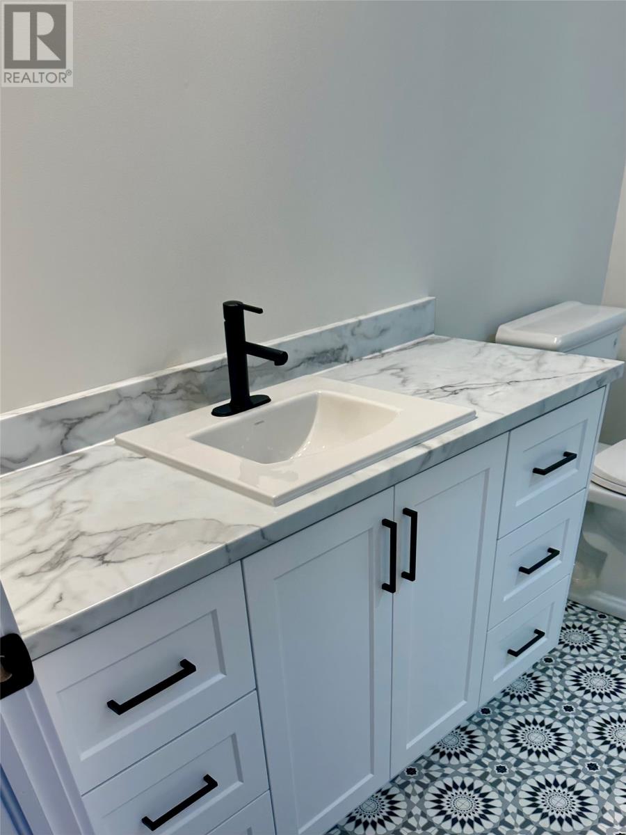 304 Blandford Street, Gander, Newfoundland & Labrador  A1V 0A4 - Photo 4 - 1292132