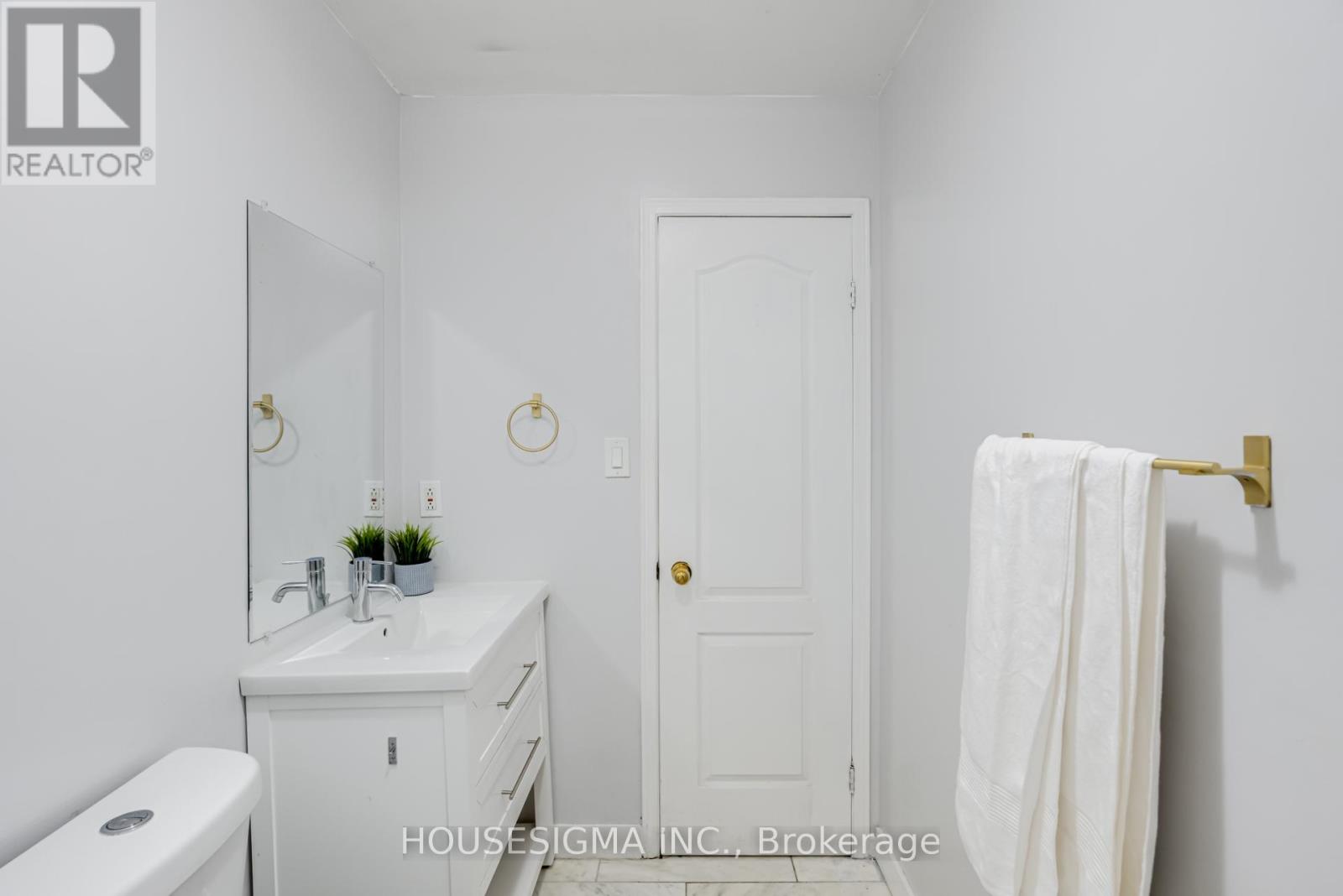 61 - 31 Parkview Drive, Orangeville, Ontario  L9W 4J1 - Photo 15 - W12468928