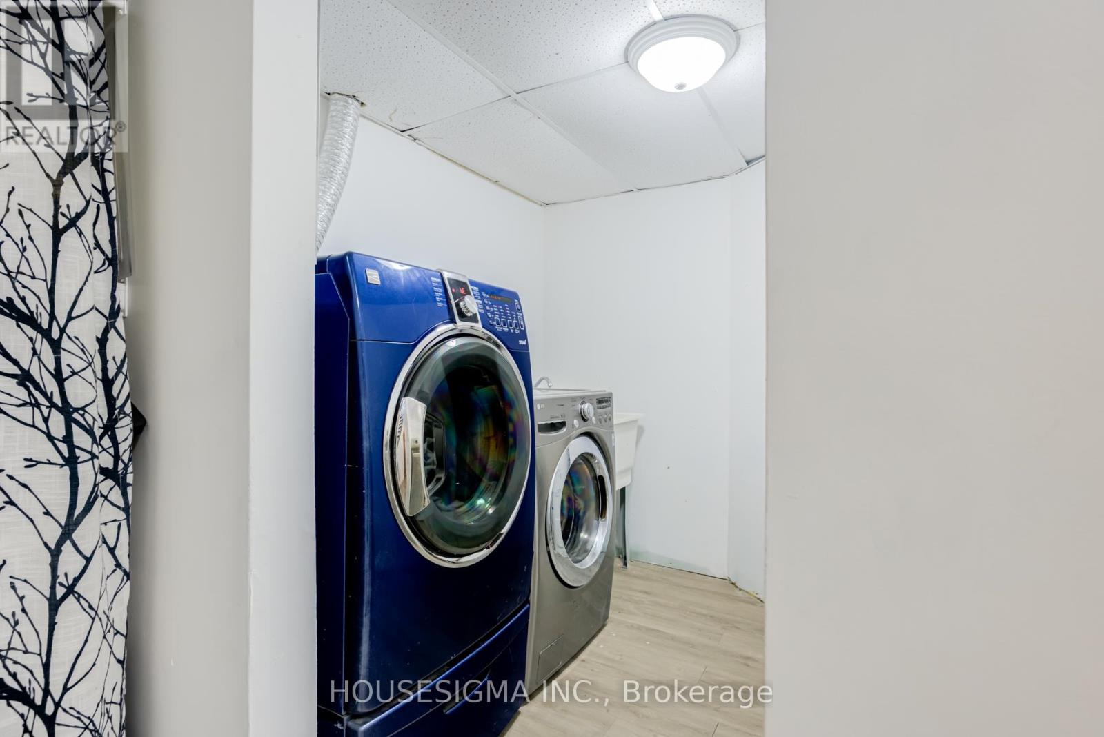 61 - 31 Parkview Drive, Orangeville, Ontario  L9W 4J1 - Photo 20 - W12468928