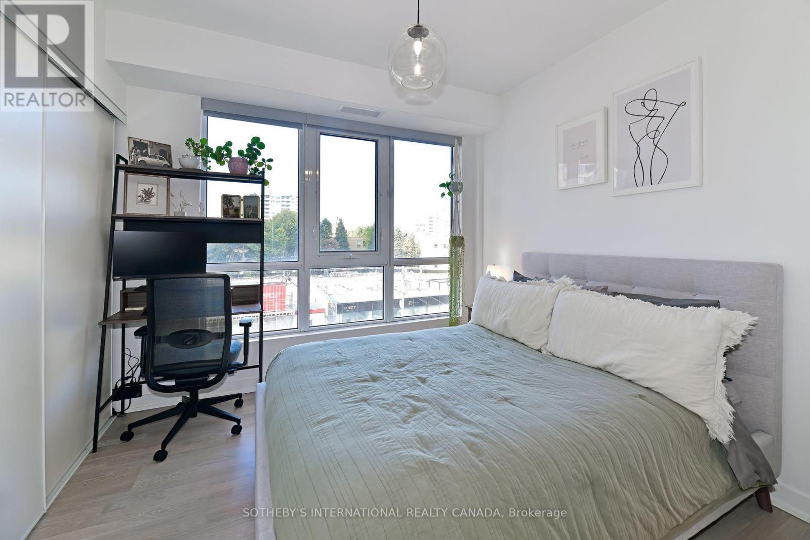 326 - 501 St Clair Avenue W, Toronto, Ontario  M5P 0A2 - Photo 11 - C12493868