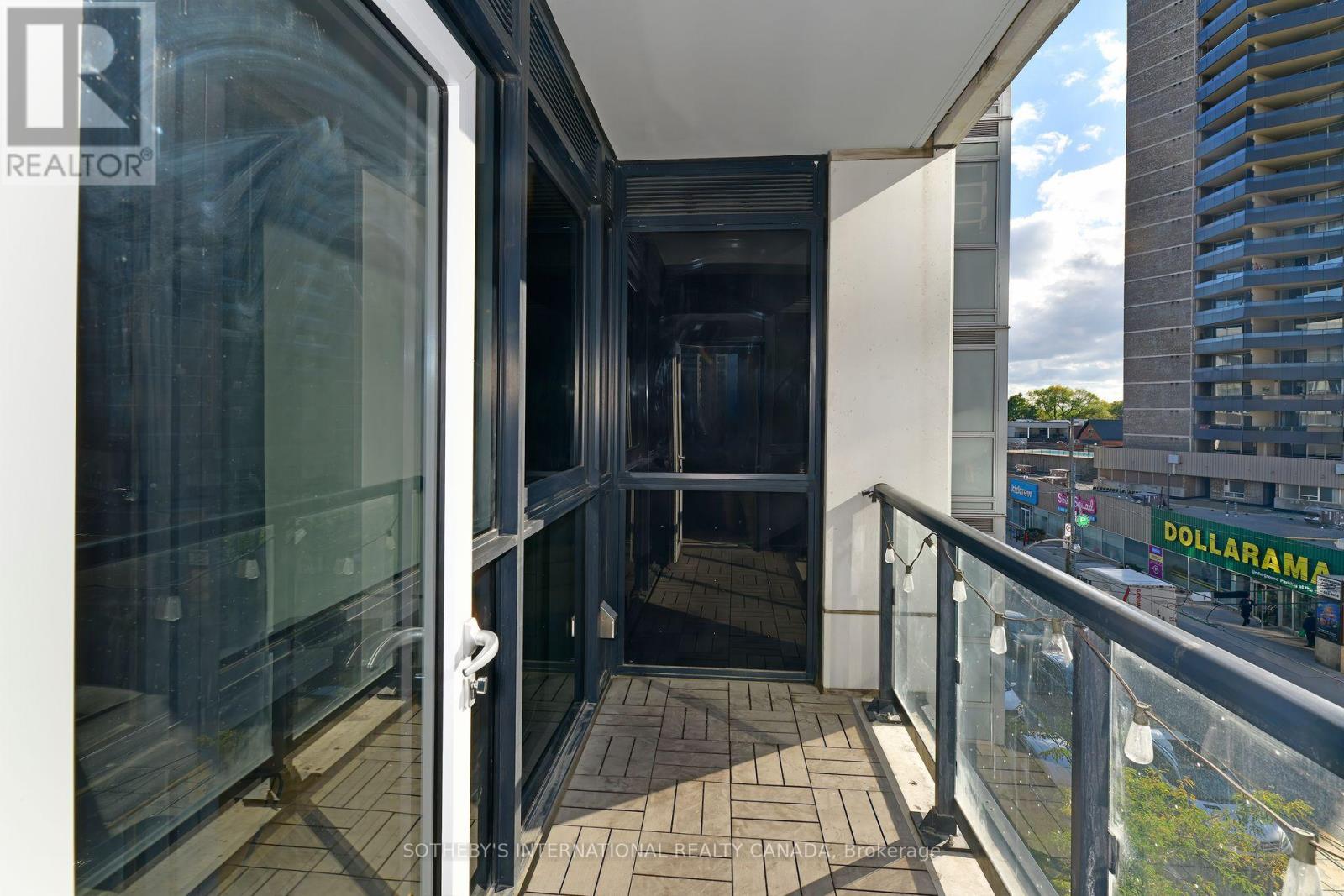 326 - 501 St Clair Avenue W, Toronto, Ontario  M5P 0A2 - Photo 23 - C12493868