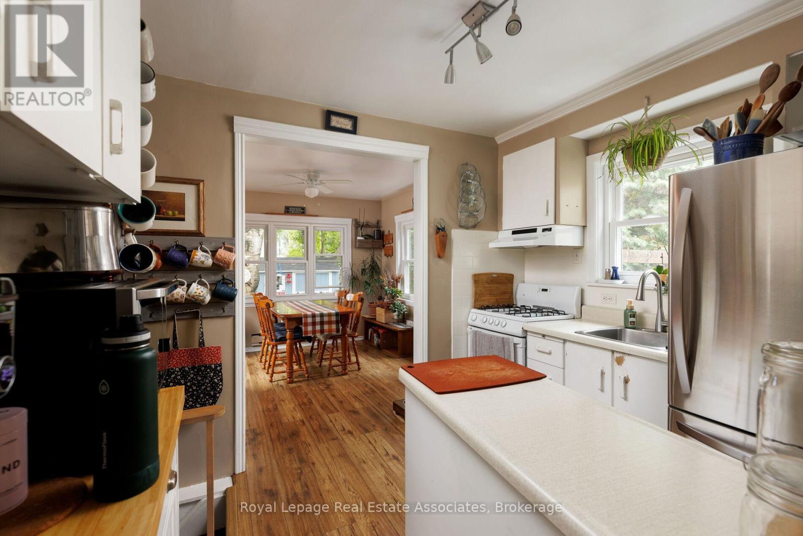 7 Maybourne Avenue, Toronto, Ontario  M1L 2V6 - Photo 17 - E12433744