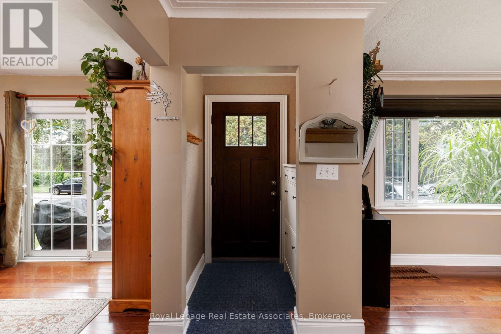 7 Maybourne Avenue, Toronto, Ontario  M1L 2V6 - Photo 8 - E12433744