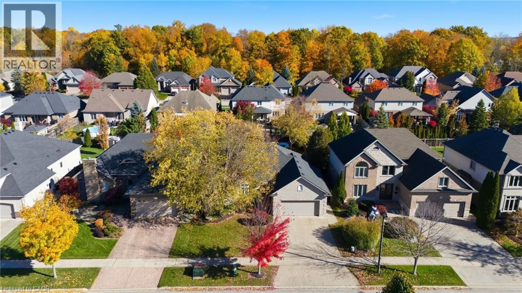 81 Timber Creek Crescent, Fonthill, Ontario  L0S 1E4 - Photo 3 - 40784471