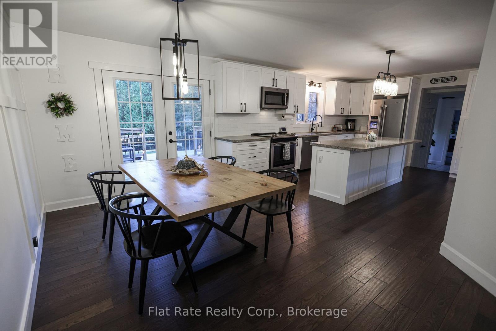 3 Perkin's Drive, Tiny (Perkinsfield), Ontario  L0L 2J0 - Photo 7 - S12494618