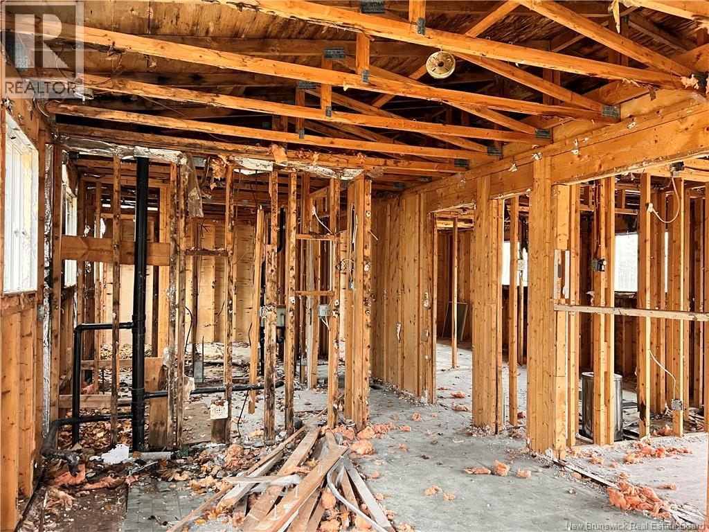 295 Gray Street, Pabineau Falls, New Brunswick  E2A 6T5 - Photo 5 - NB129448