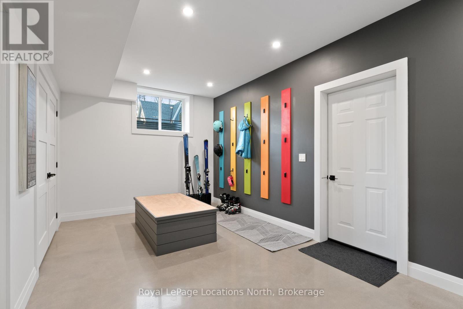 113 Slabtown Road W, Blue Mountains, Ontario  N0H 1J0 - Photo 30 - X12494602