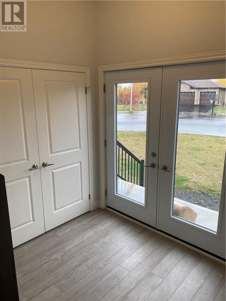 174 Jeanine Street, Sudbury, Ontario P3B 0E8 - Photo 3 - 2125447