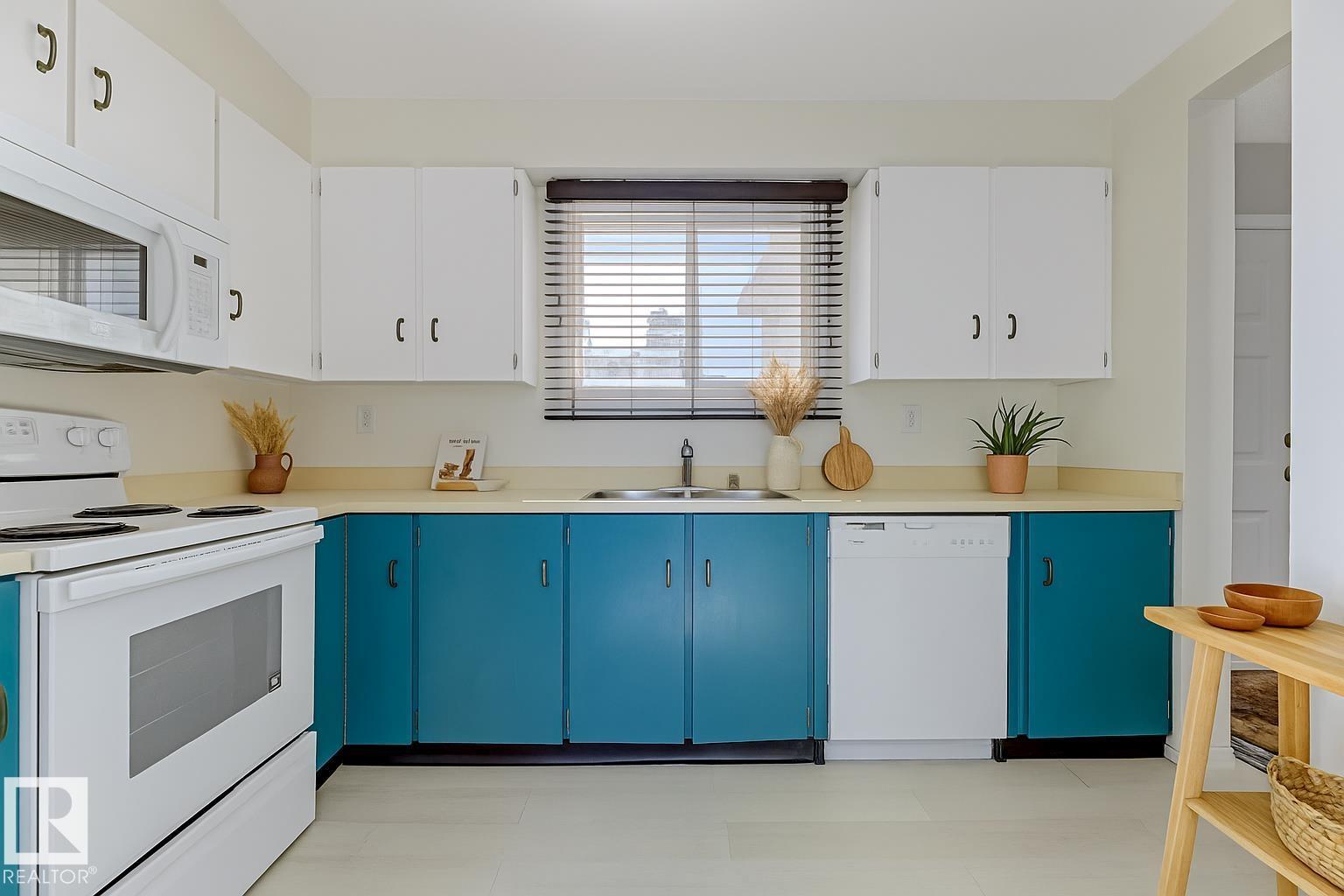 #33 15710 Beaumaris Rd Nw, Edmonton, Alberta  T5X 5E2 - Photo 1 - E4459903