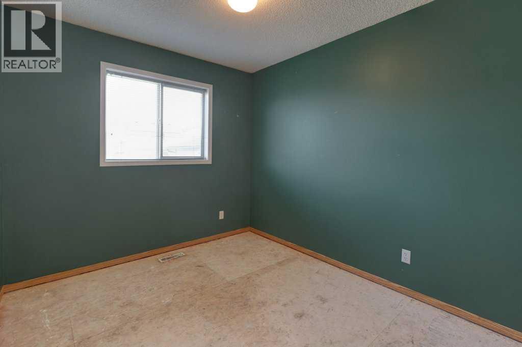 181 Martin Crossing Way Ne, Calgary, Alberta T3J 3V3 - Photo 16 - A2266293