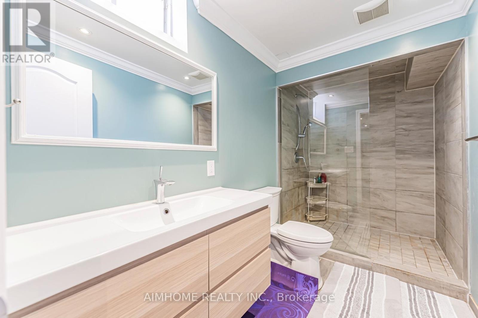 986 Wilbur Pipher Circle, Newmarket, Ontario  L3X 0G5 - Photo 45 - N12494600