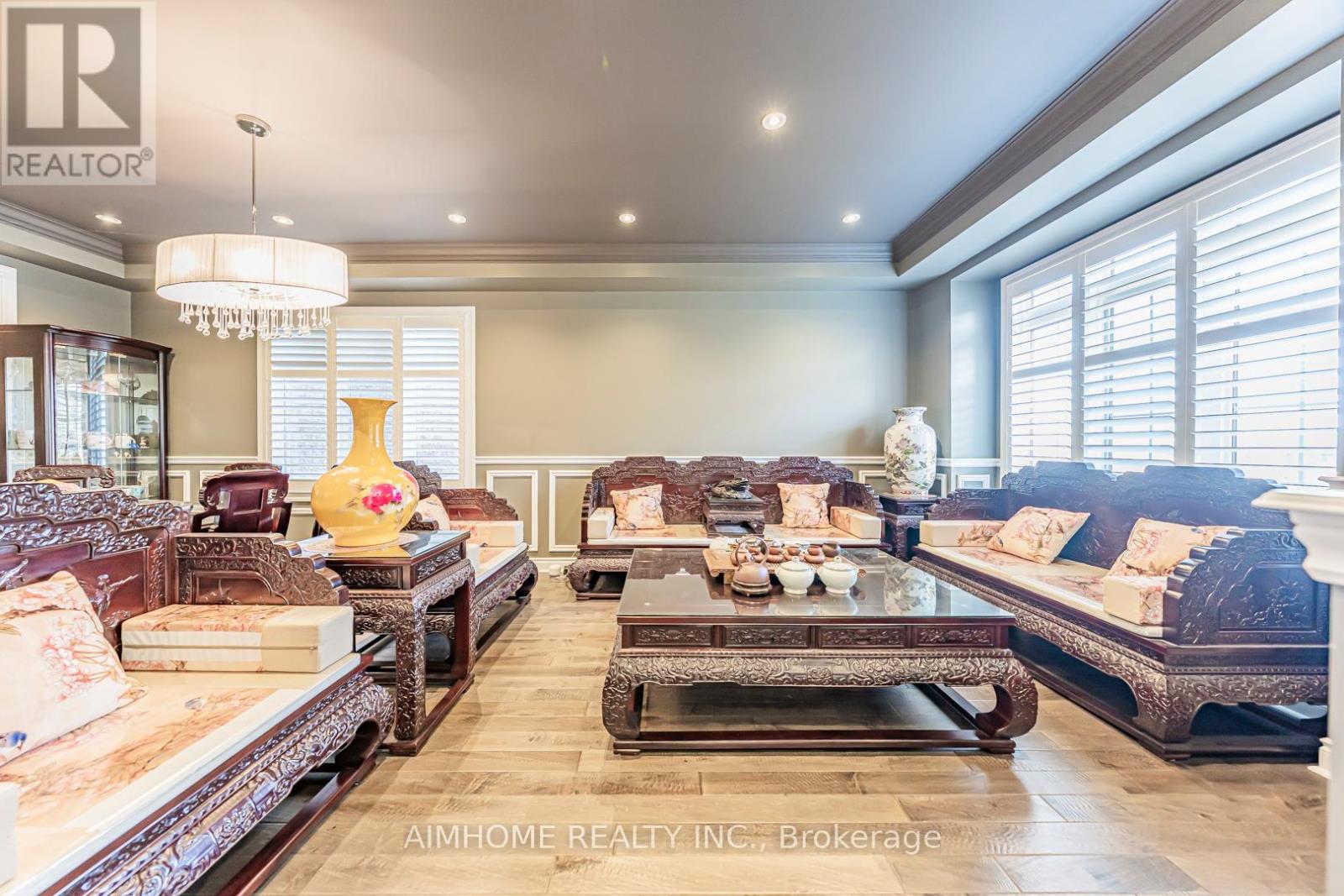 986 Wilbur Pipher Circle, Newmarket, Ontario  L3X 0G5 - Photo 5 - N12494600