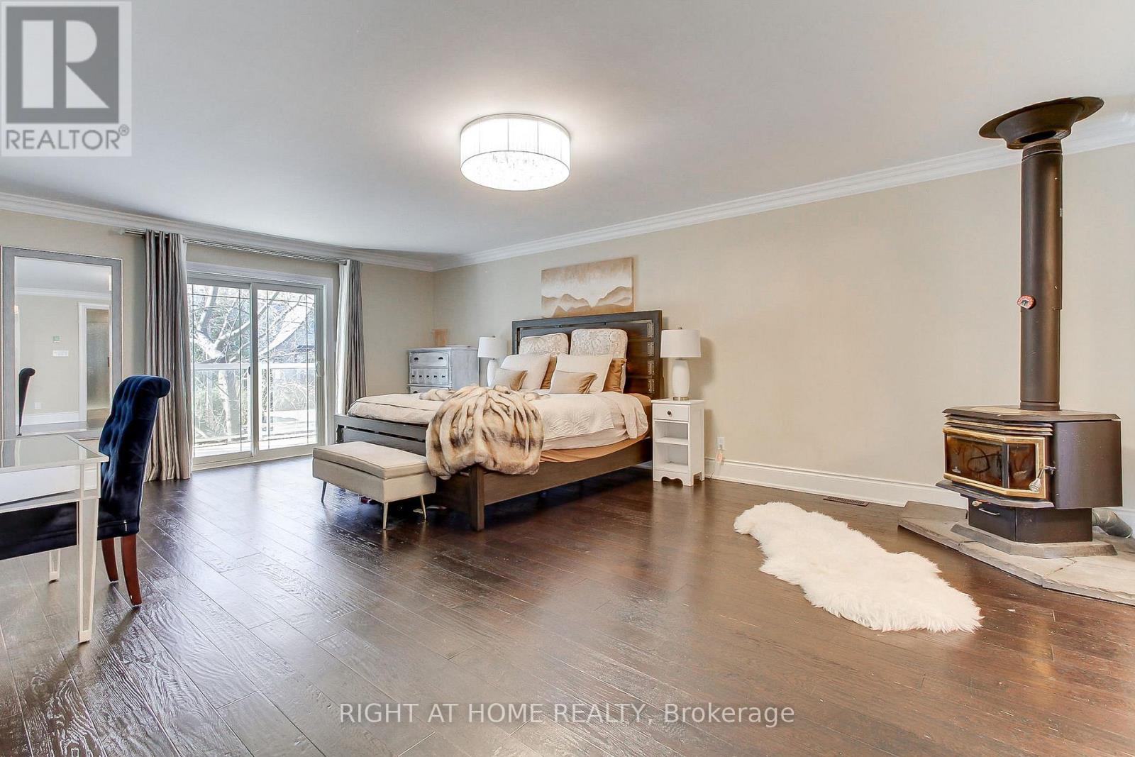 45 Pleasant Avenue, East Gwillimbury, Ontario  L9N 1A2 - Photo 33 - N12494620