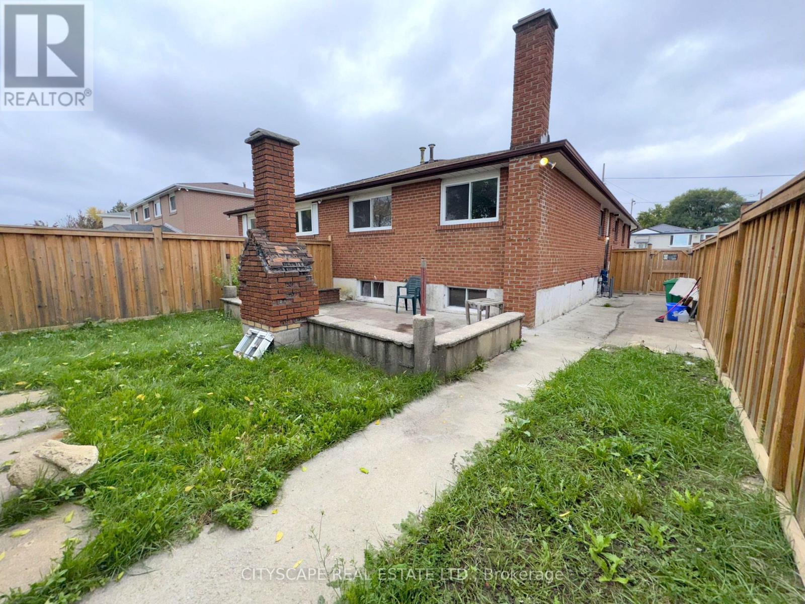 3708 Woodruff Crescent, Mississauga, Ontario  L4T 1T9 - Photo 44 - W12494590