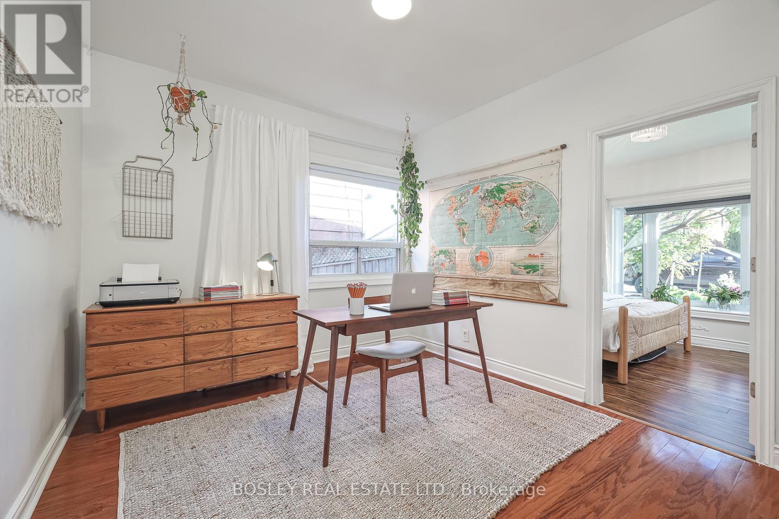 30 Aileen Avenue, Toronto, Ontario  M6M 1E6 - Photo 12 - W12494596