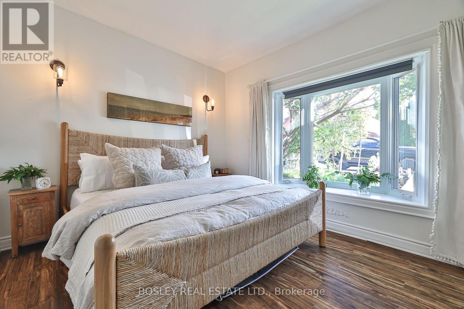 30 Aileen Avenue, Toronto, Ontario  M6M 1E6 - Photo 41 - W12494596