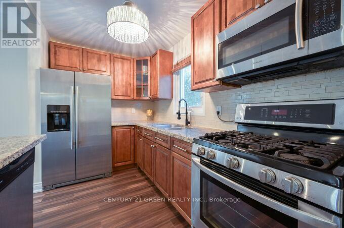 1 Greenarrow Court, Brampton, Ontario  L6S 2K1 - Photo 20 - W12494614