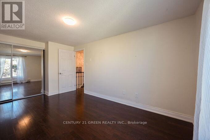 1 Greenarrow Court, Brampton, Ontario  L6S 2K1 - Photo 23 - W12494614