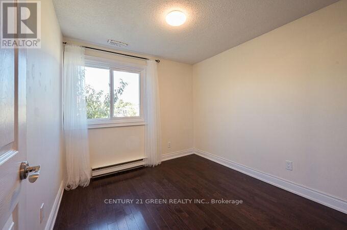 1 Greenarrow Court, Brampton, Ontario  L6S 2K1 - Photo 25 - W12494614