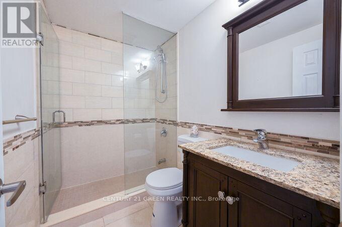 1 Greenarrow Court, Brampton, Ontario  L6S 2K1 - Photo 31 - W12494614