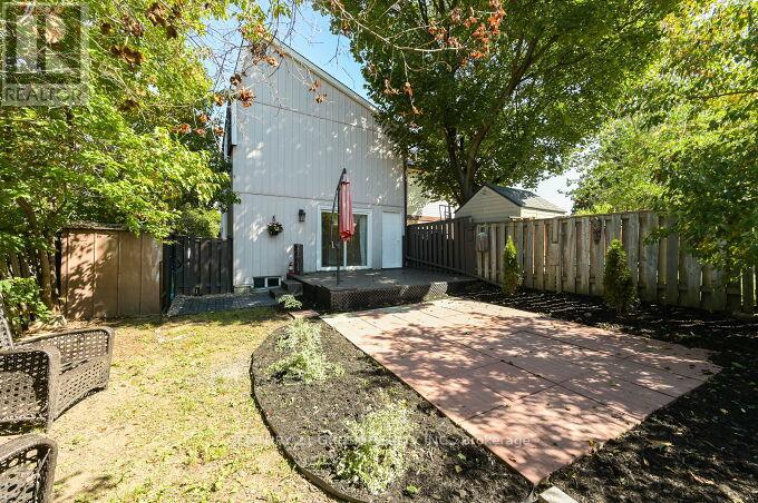 1 Greenarrow Court, Brampton, Ontario  L6S 2K1 - Photo 50 - W12494614