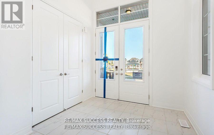 3130 Travertine Drive N, Oakville, Ontario  L6M 4L8 - Photo 31 - W12494628