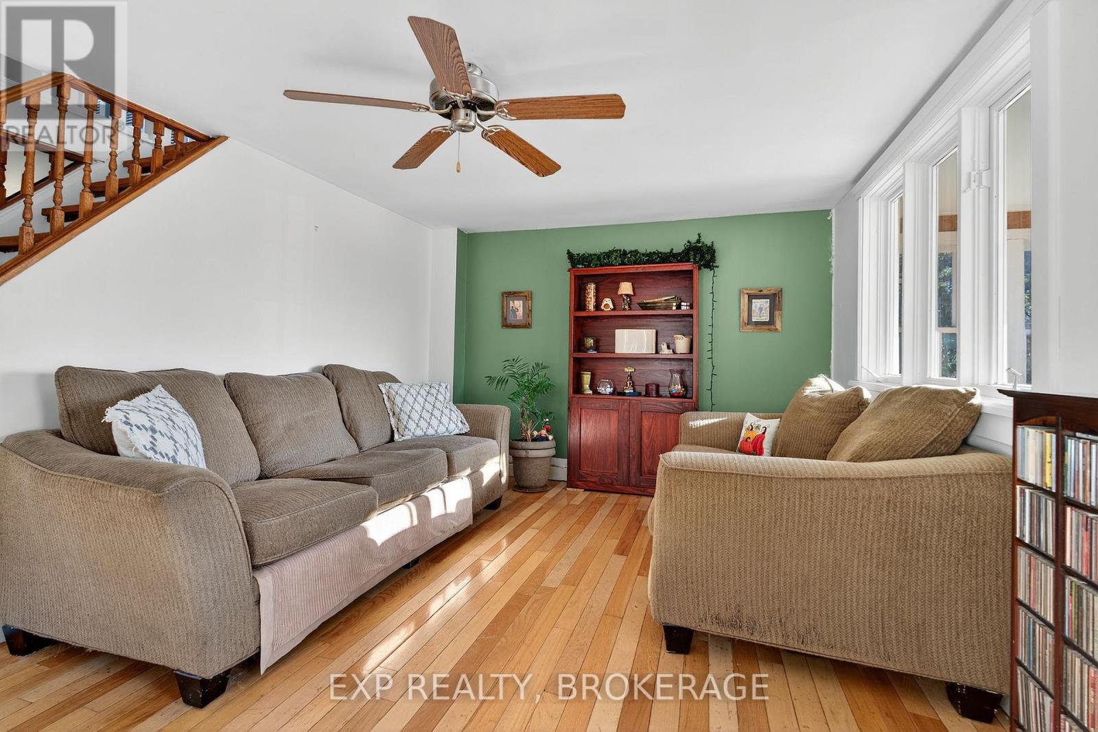 13 William Street, Rideau Lakes, Ontario  K0E 1G0 - Photo 8 - X12494638