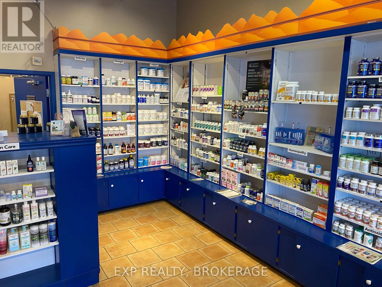 3 - 1046 Princess Street, Kingston (Central City East), Ontario  K7L 1H2 - Photo 4 - X12494640