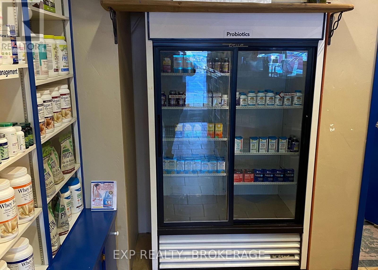 3 - 1046 Princess Street, Kingston (Central City East), Ontario  K7L 1H2 - Photo 5 - X12494640