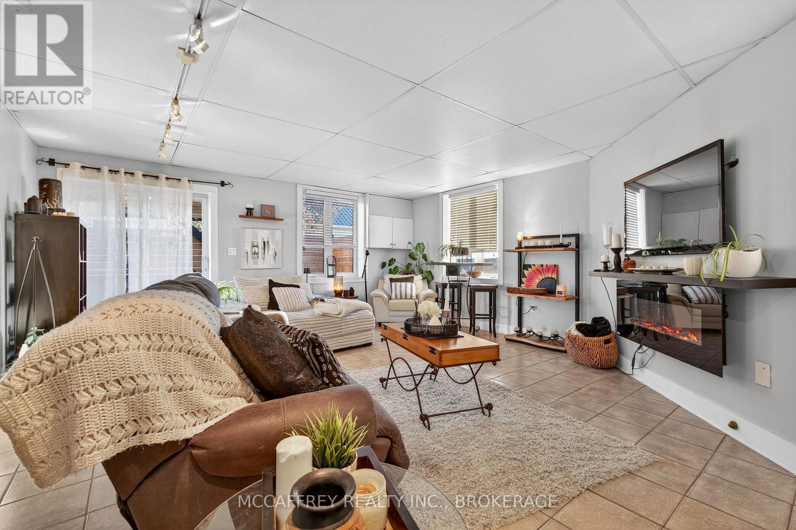 45 Huron Street, Greater Napanee (Greater Napanee), Ontario  K7R 3L2 - Photo 19 - X12494650