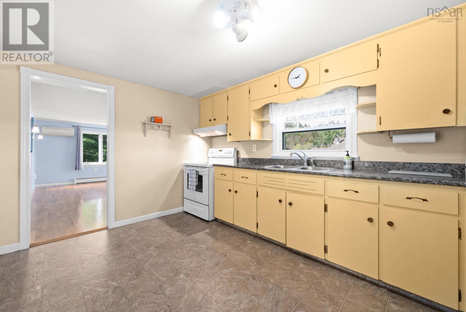 1879 Wentworth Road, Newport Station, Nova Scotia  B0N 2T0 - Photo 10 - 202525845