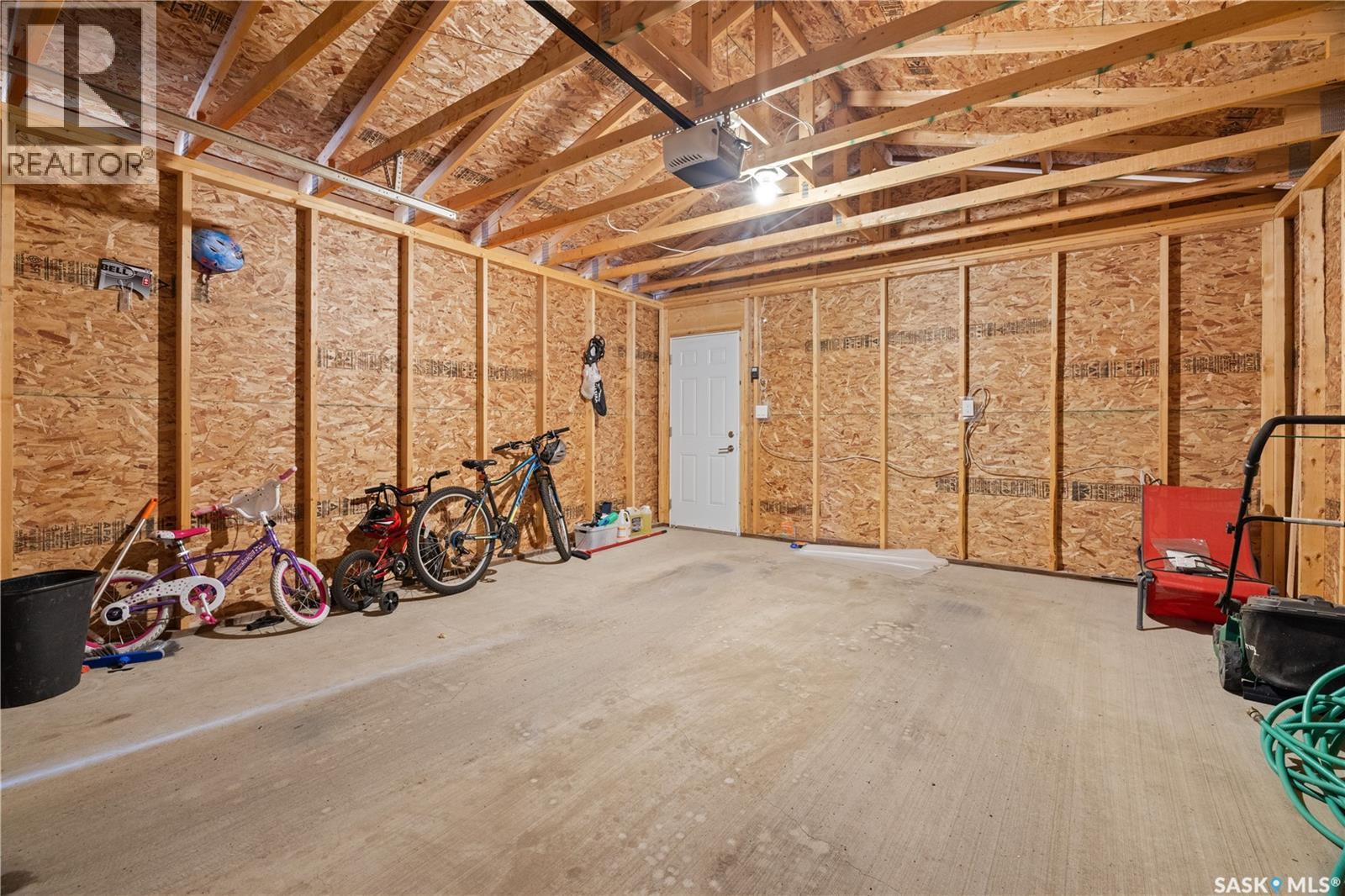 5334 E Primrose Green Drive E, Regina, Saskatchewan  S4V 3S8 - Photo 32 - SK022077