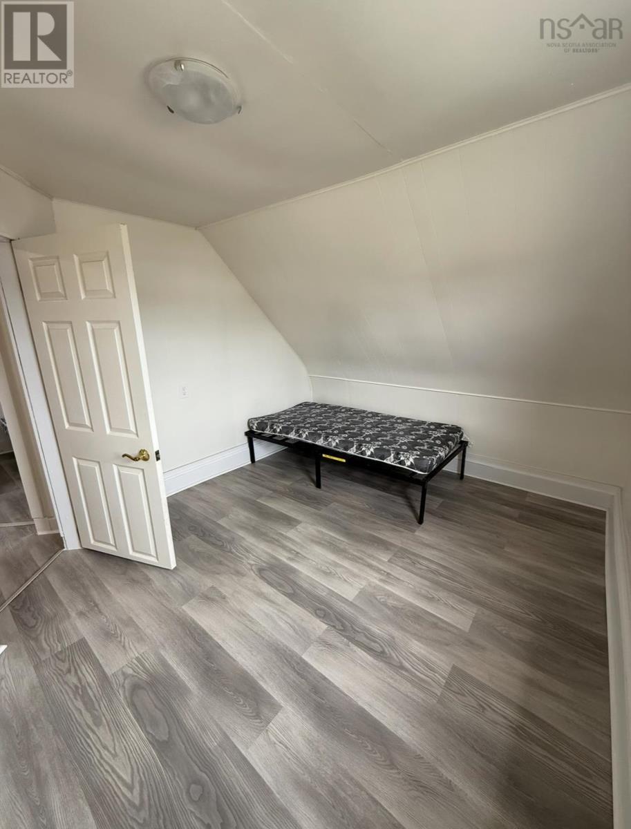 2 International, Glace Bay, Nova Scotia  B1A 3P7 - Photo 14 - 202525927