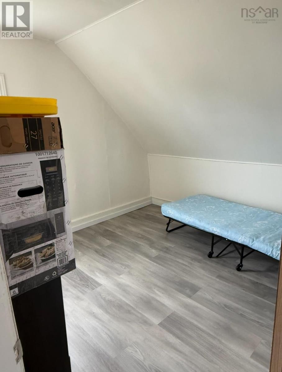 2 International, Glace Bay, Nova Scotia  B1A 3P7 - Photo 18 - 202525927