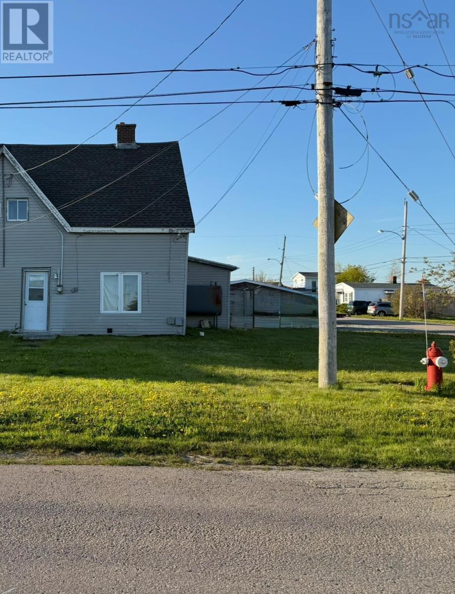 2 International, Glace Bay, Nova Scotia