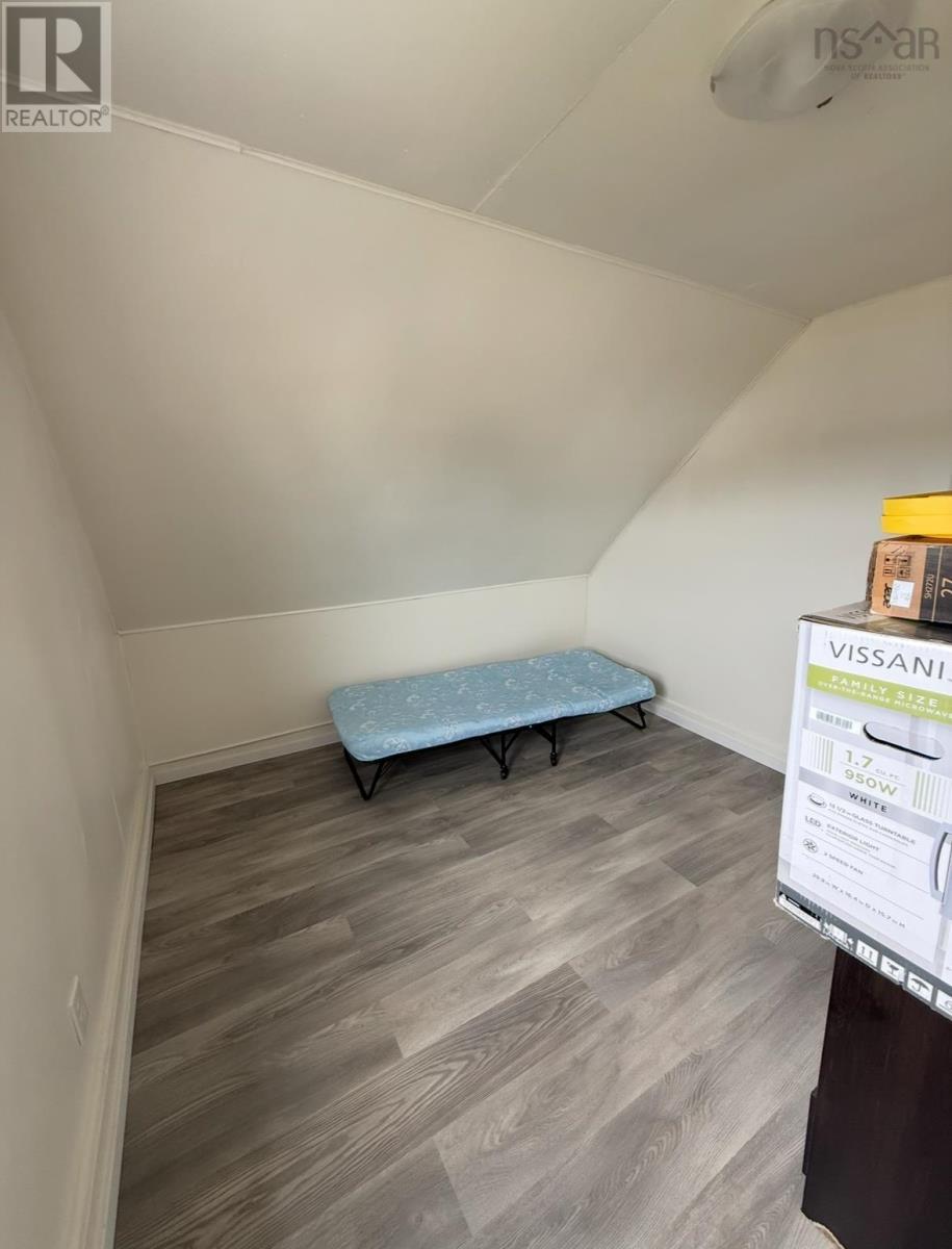 2 International, Glace Bay, Nova Scotia  B1A 3P7 - Photo 19 - 202525927