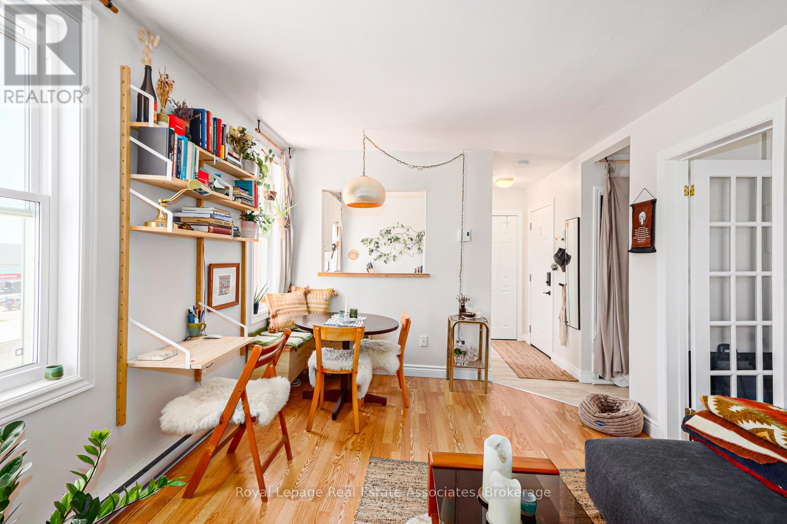 202 - 110 Sykes Street N, Meaford, Ontario  N4L 1S6 - Photo 5 - X12494606