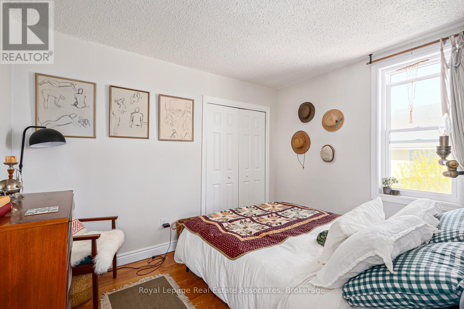 202 - 110 Sykes Street N, Meaford, Ontario  N4L 1S6 - Photo 6 - X12494606