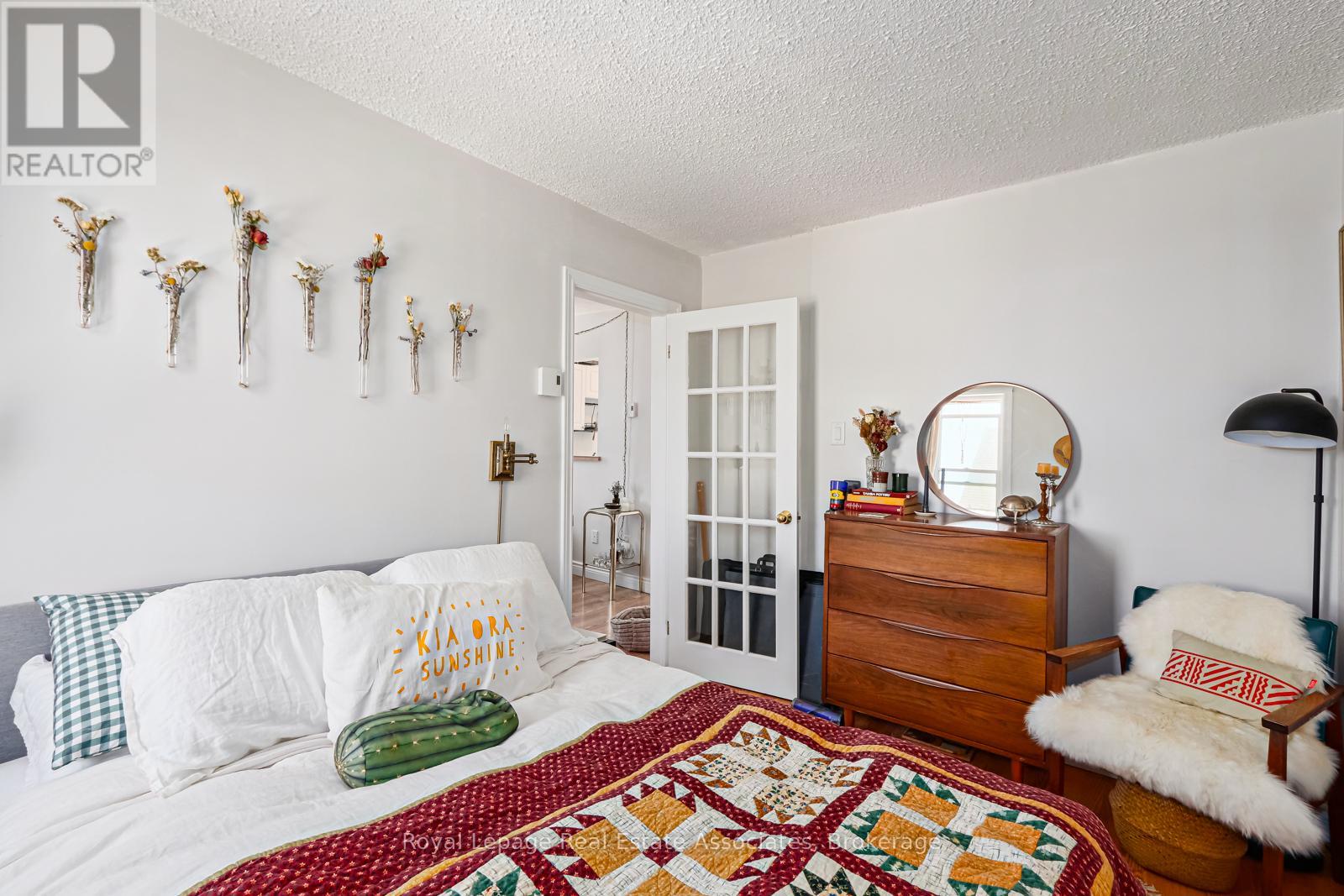 202 - 110 Sykes Street N, Meaford, Ontario  N4L 1S6 - Photo 7 - X12494606