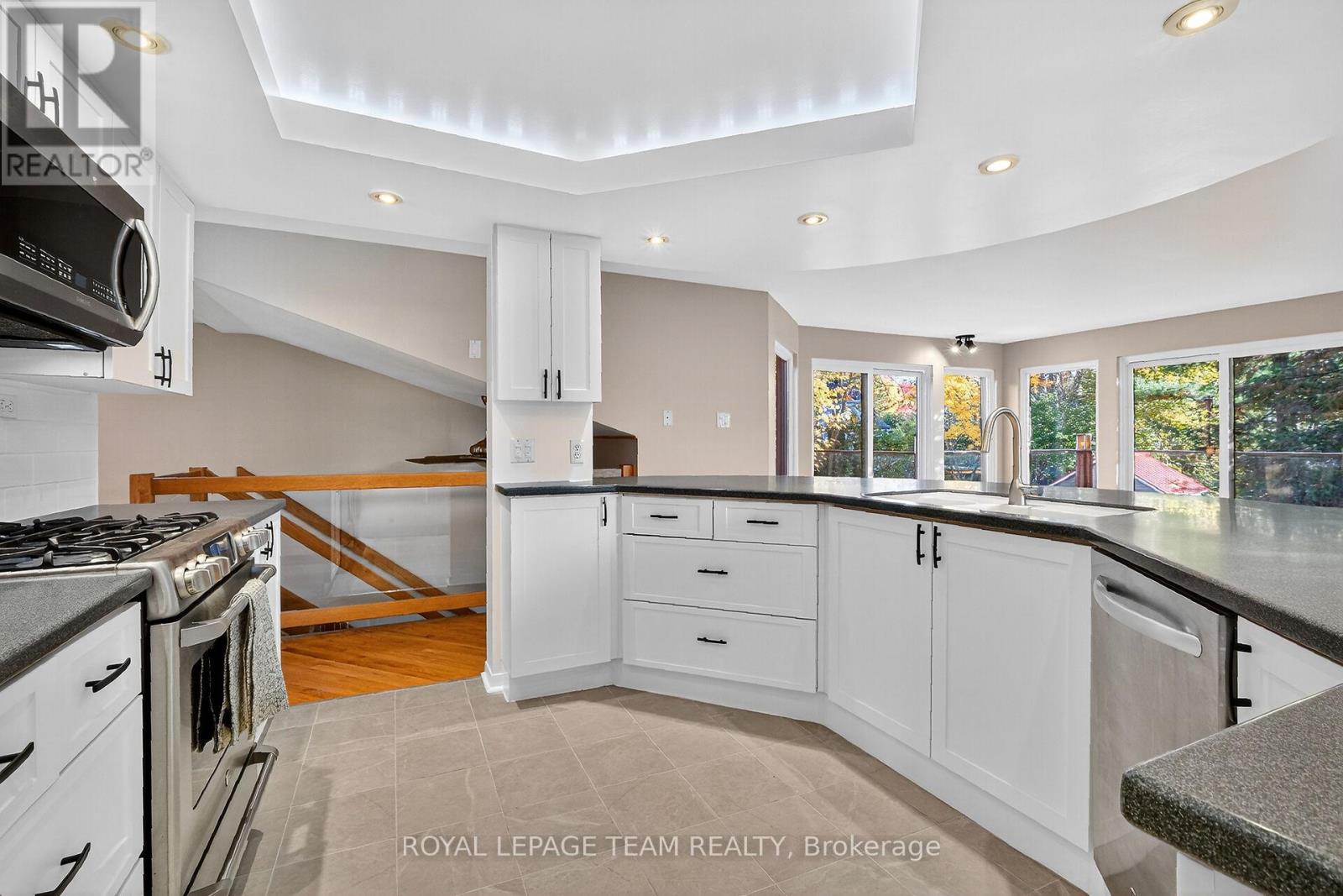 5 Gladiola Place, Ottawa, Ontario  K2G 0V4 - Photo 14 - X12494652