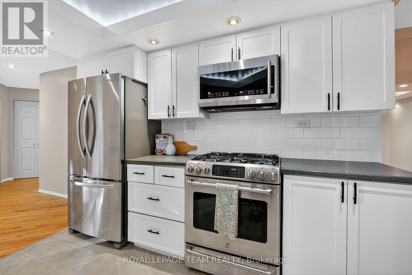 5 Gladiola Place, Ottawa, Ontario  K2G 0V4 - Photo 16 - X12494652