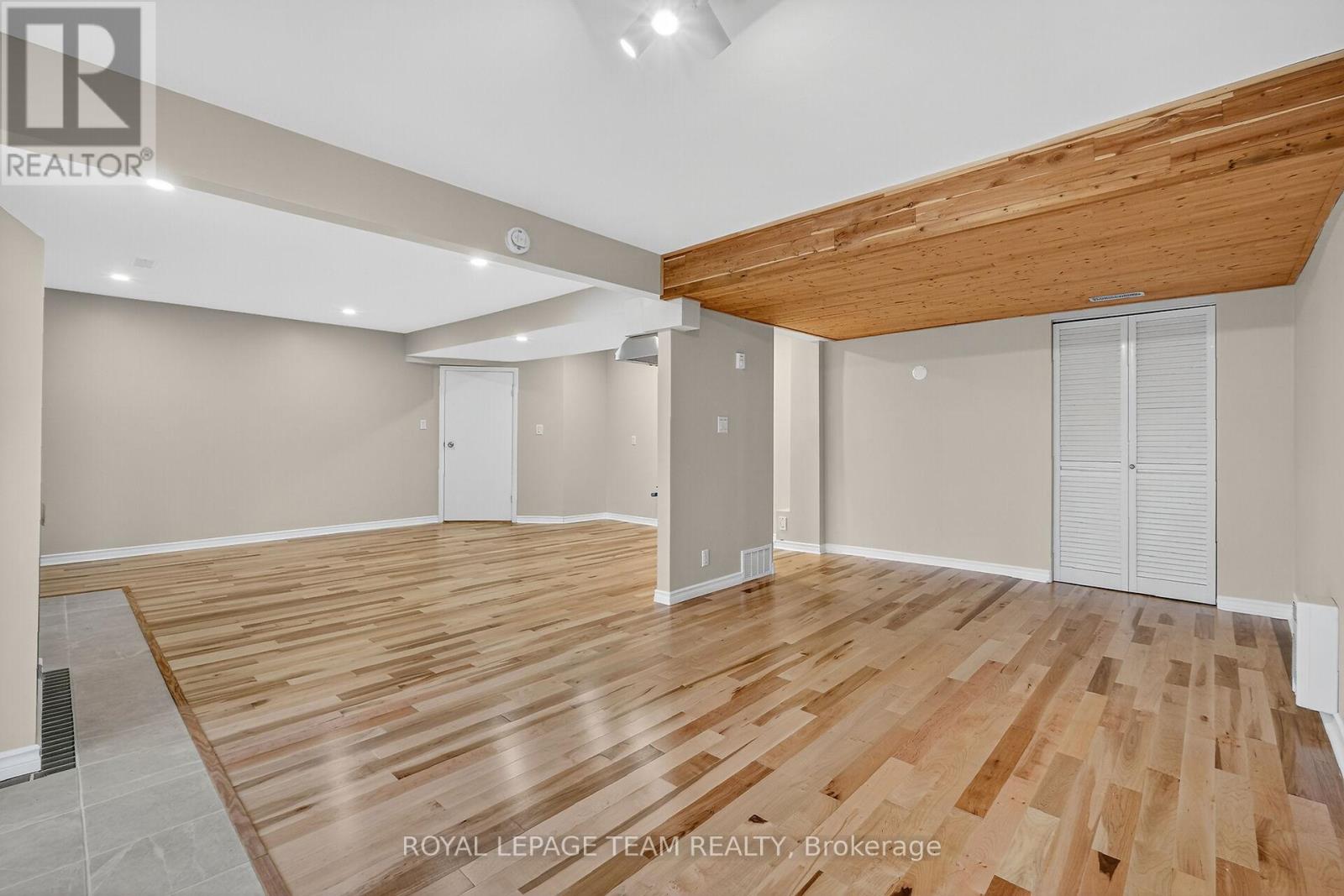 5 Gladiola Place, Ottawa, Ontario  K2G 0V4 - Photo 38 - X12494652