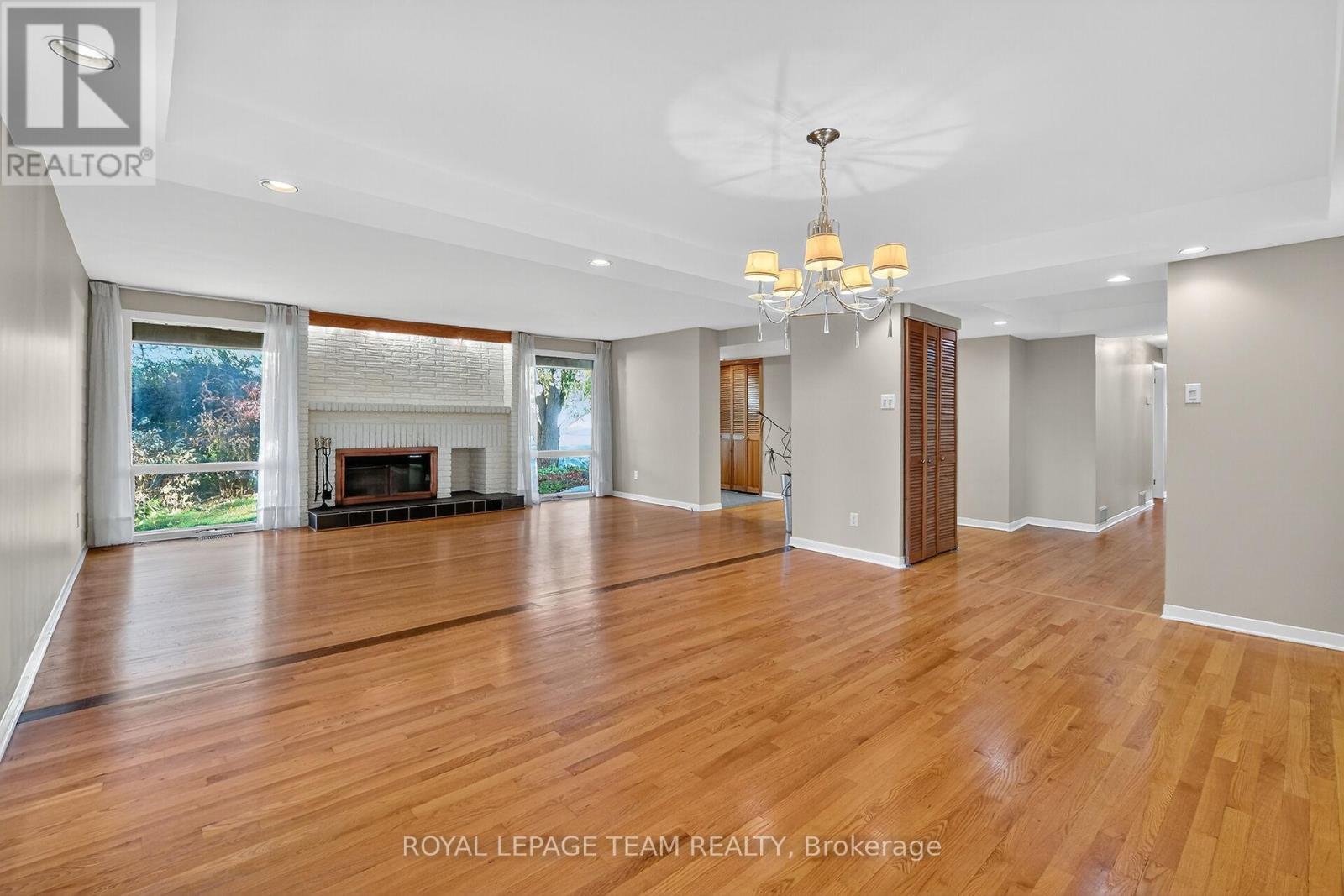 5 Gladiola Place, Ottawa, Ontario  K2G 0V4 - Photo 9 - X12494652